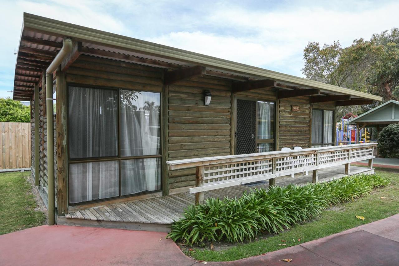 Lazy Acre Log Cabins Lakes Entrance Habitación foto